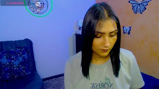 Snapshot of leah-666 chatting on December 2024 02:12:01 PM leah-666 online show from December 2024 02:12:01 PM