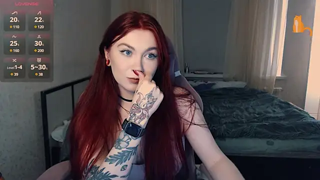 Cute lina online show from March 2025 12:43:02 PM