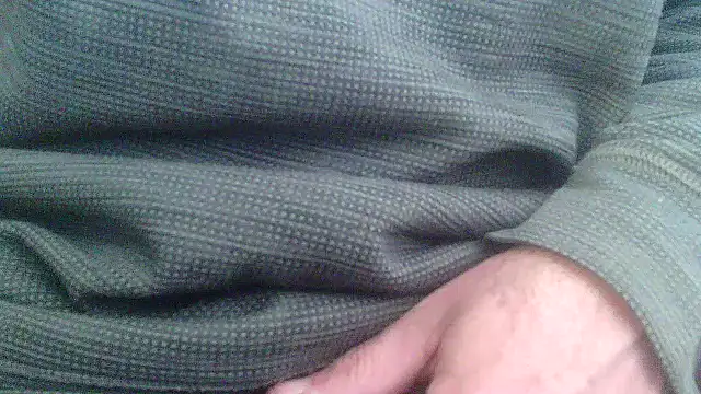 Snapshot of OralDesires2 chatting on March 2025 06:45:01 PM OralDesires2 online show from March 2025 06:45:01 PM