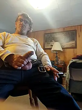 Snapshot of OralDesires2 chatting on October 2025 09:04:02 PM OralDesires2 online show from October 2025 09:04:02 PM