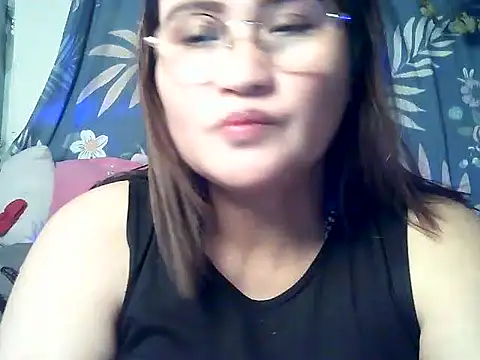 Amazing Angel22 online show from April 2026 12:32:02 PM