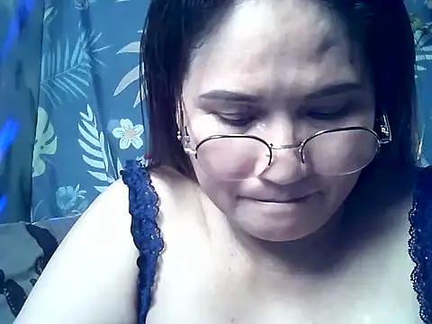 Snapshot of Amazing_Angel22 chatting on May 2026 12:47:02 PM Amazing Angel22 online show from May 2026 12:47:02 PM