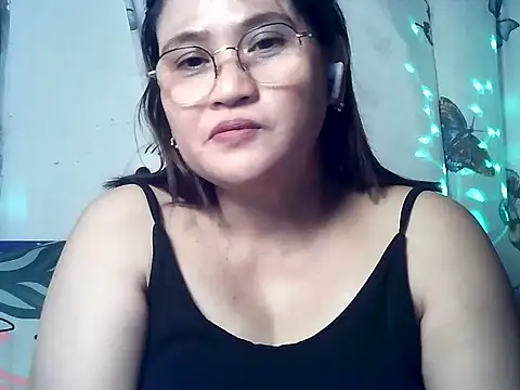 Amazing Angel22 online show from March 2026 01:33:01 PM