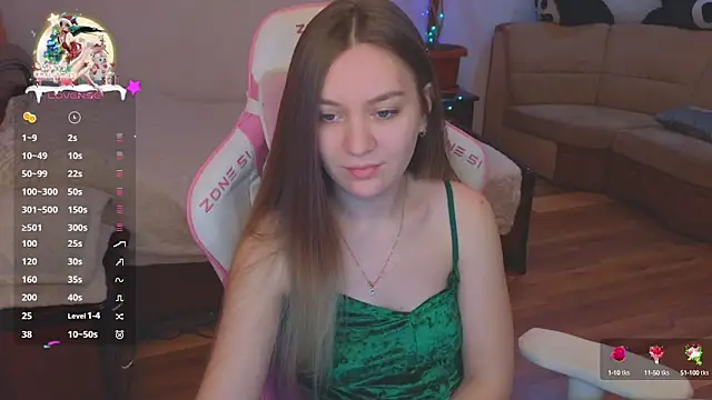 Snapshot of CyrilaPuff chatting on December 2024 03:37:01 AM CyrilaPuff online show from December 2024 03:37:01 AM