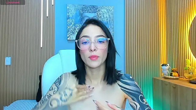 barbie scoth  online show from May 2026 08:15:01 PM