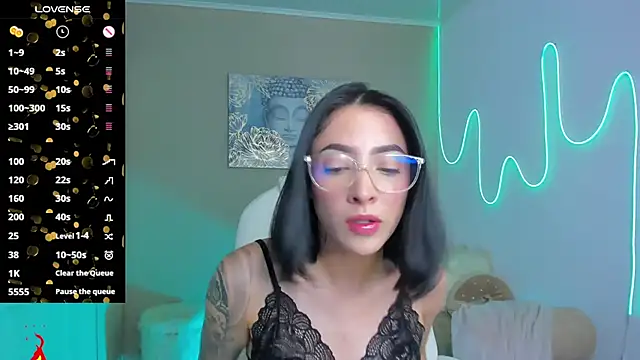 barbie scoth  online show from October 2025 09:49:02 PM