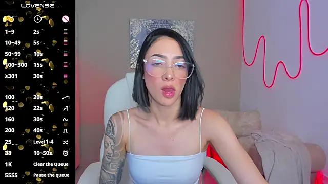 barbie scoth  online show from September 2025 09:47:01 PM
