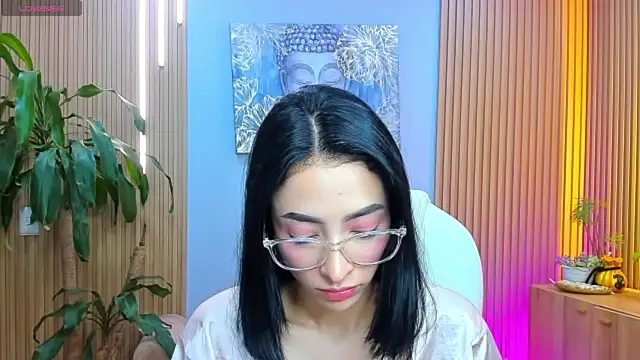 barbie scoth  online show from May 2026 09:42:01 PM