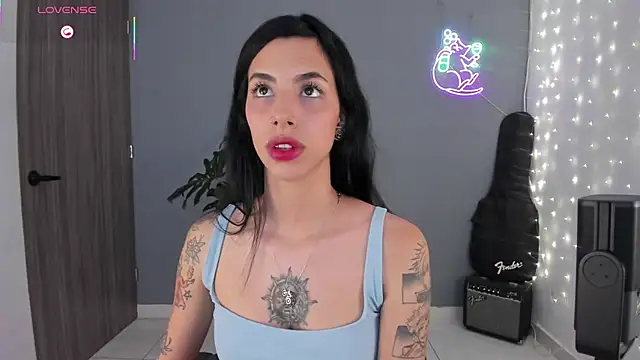 labrika  online show from October 2025 10:21:01 PM