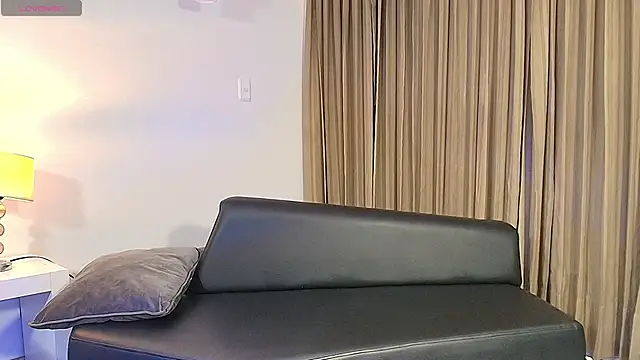 Snapshot of StaceyGraves_ chatting on October 2025 02:49:02 PM StaceyGraves online show from October 2025 02:49:02 PM