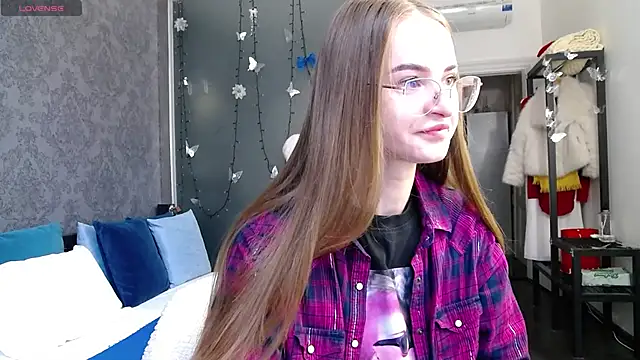 KateJonson online show from November 2025 07:23:02 AM