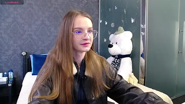 KateJonson online show from March 2026 01:13:01 PM