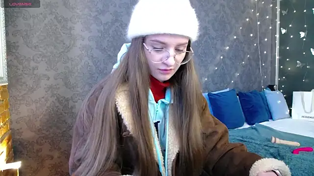 KateJonson online show from February 2026 01:09:01 PM