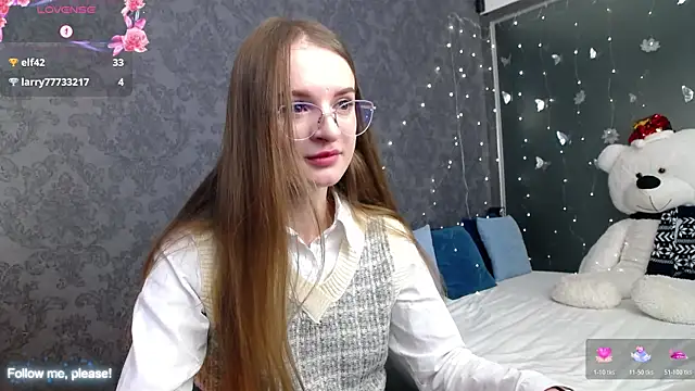 KateJonson online show from December 2025 07:41:02 AM