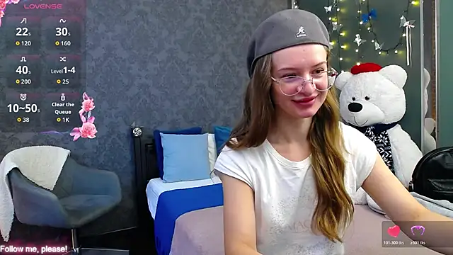 KateJonson online show from October 2025 07:40:01 AM