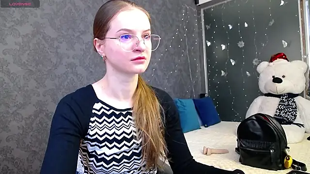 KateJonson online show from January 2026 08:40:02 AM