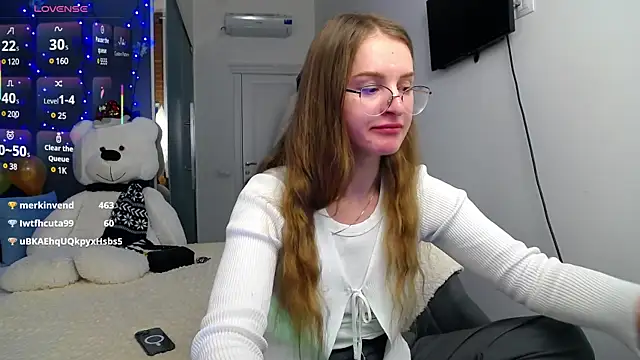 KateJonson online show from February 2025 05:54:02 PM