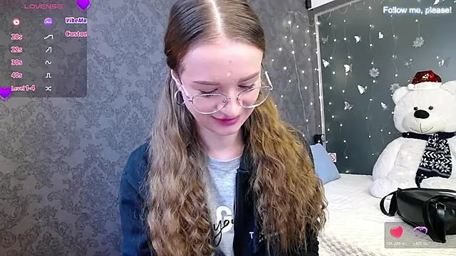 KateJonson online show from January 2026 07:45:01 AM