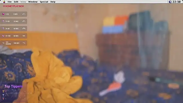 Snapshot of Kryptosworld chatting on July 2026 08:38:01 PM Kryptosworld online show from July 2026 08:38:01 PM