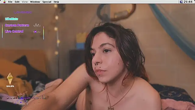 Snapshot of Kryptosworld chatting on January 2026 08:45:02 PM Kryptosworld online show from January 2026 08:45:02 PM