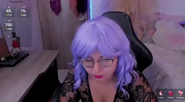 Snapshot of Lady_Ryoko chatting on January 2025 06:17:02 PM Lady Ryoko online show from January 2025 06:17:02 PM