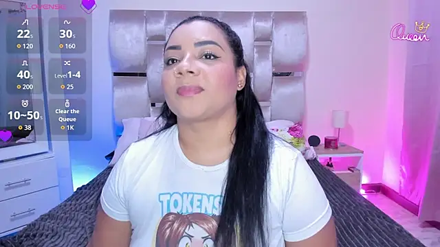 Snapshot of MelanyShayk chatting on June 2026 01:36:01 AM MelanyShayk online show from June 2026 01:36:01 AM