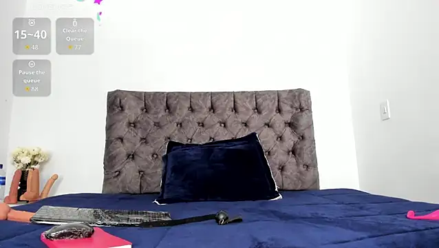 sweet  wild online show from February 2026 08:52:02 PM