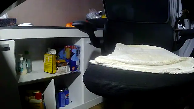 suedel65 online show from February 2026 04:02:02 AM