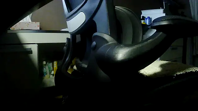 suedel65 online show from April 2026 03:35:01 AM