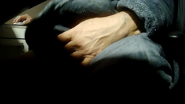 suedel65 online show from March 2026 04:29:01 AM