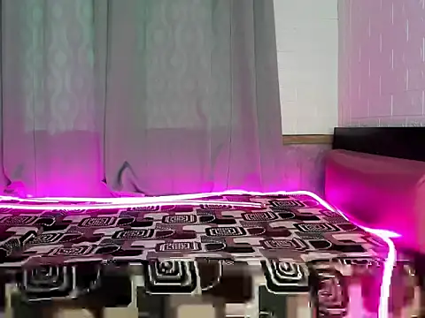 Lightjt04 online show from October 2025 10:35:01 PM