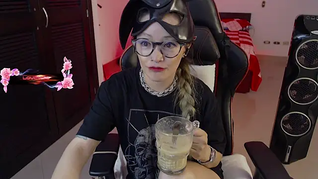 pink-2022 online show from February 2026 06:50:01 PM