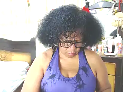 Snapshot of Yayis-hot-sexyw chatting on January 2025 03:43:01 AM Yayis-hot-sexyw online show from January 2025 03:43:01 AM