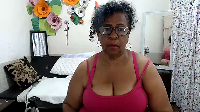 Snapshot of Yayis-hot-sexyw chatting on March 2025 10:36:02 PM Yayis-hot-sexyw online show from March 2025 10:36:02 PM