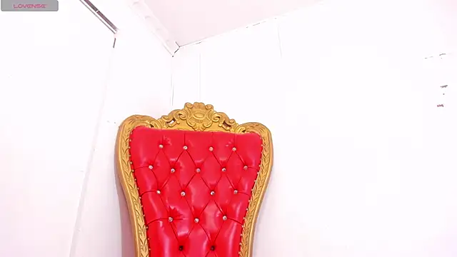 Snapshot of Cleopatra_Trans chatting on March 2025 03:44:01 PM Cleopatra Trans online show from March 2025 03:44:01 PM