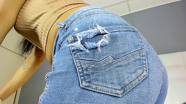  BunnyNaugthy online show from April 2026 05:27:02 PM