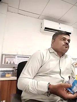 Desi Londa 143 online show from September 2025 04:18:01 AM