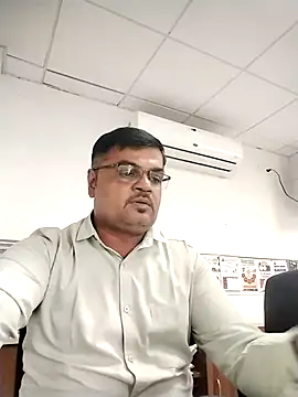 Desi Londa 143 online show from September 2025 08:50:02 AM