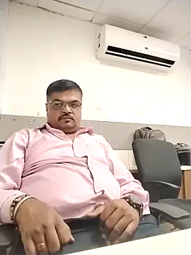 Desi Londa 143 online show from April 2026 01:23:02 PM