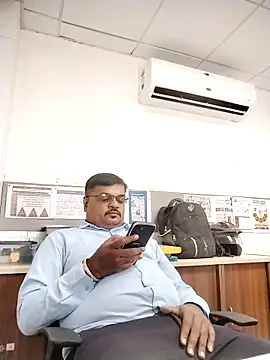 Desi Londa 143 online show from October 2025 05:08:02 AM