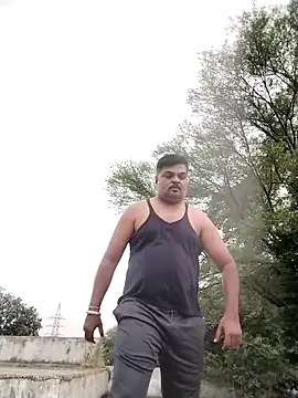 Desi Londa 143 online show from October 2025 01:15:01 AM