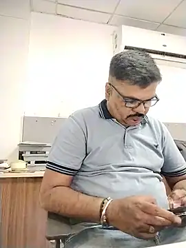 Desi Londa 143 online show from May 2026 10:36:01 AM
