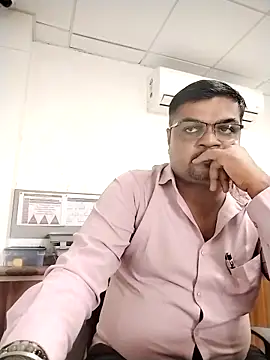 Desi Londa 143 online show from September 2025 05:30:02 AM