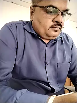 Desi Londa 143 online show from February 2026 06:42:02 AM