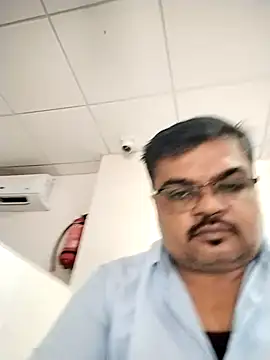 Desi Londa 143 online show from March 2026 11:11:01 AM