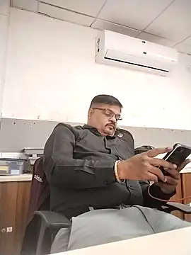 Desi Londa 143 online show from December 2025 04:46:02 AM