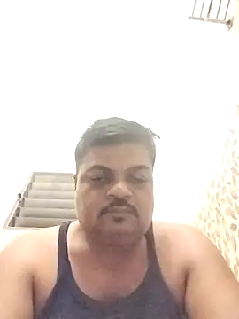Desi Londa 143 online show from October 2025 12:25:01 AM