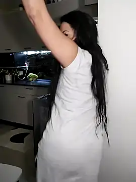 hot-babygirl online show from March 2026 09:11:02 PM