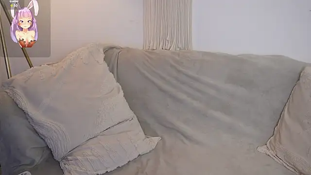 bunnycuteshy online show from March 2026 01:37:01 PM