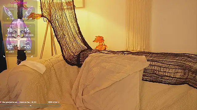 bunnycuteshy online show from November 2025 02:32:01 PM